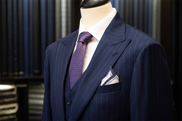 Dress for Success on your Interview:<br/> Make an Impactful First Impression!