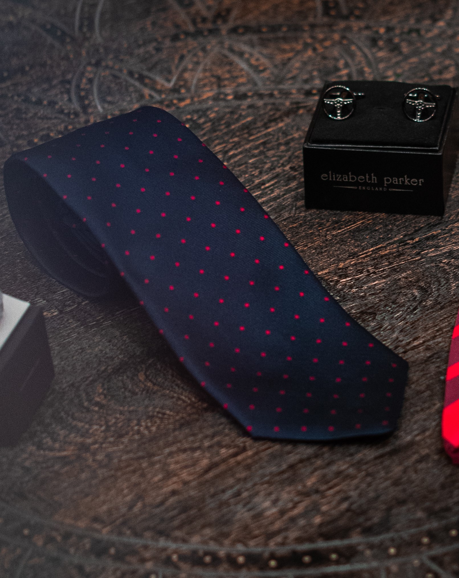 ties dubai