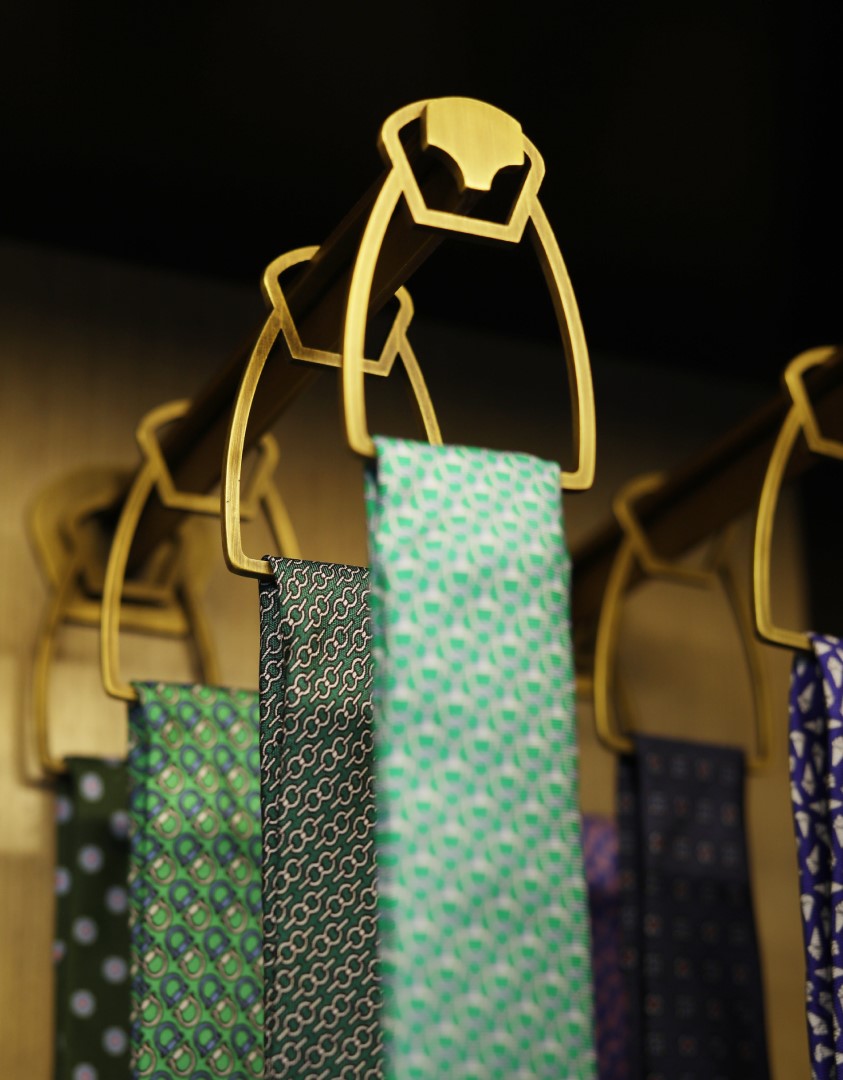 buy ties in dubai