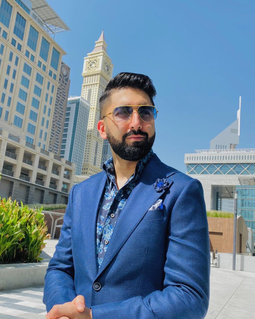 Smart Casual Dress Code for Men: All You Need To Know Smart Casual Accessories