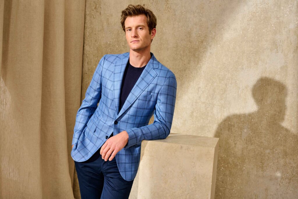 Smart Casual Dress Code for Men: All You Need To Know Smart Casual Blazer