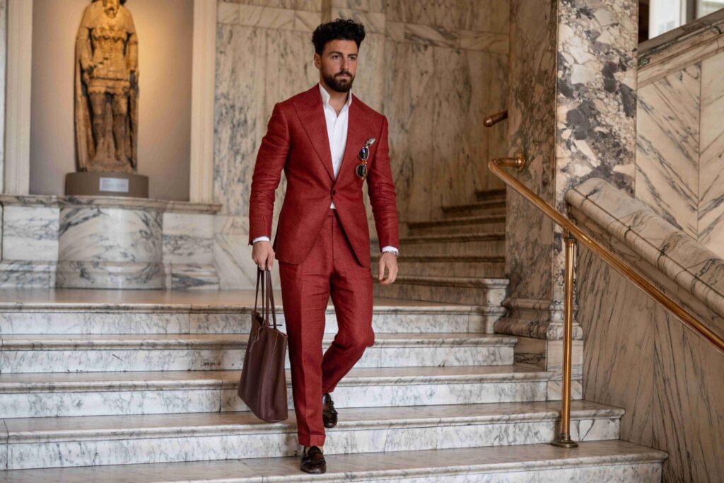The Best Summer Suit Colors for Men summer suits