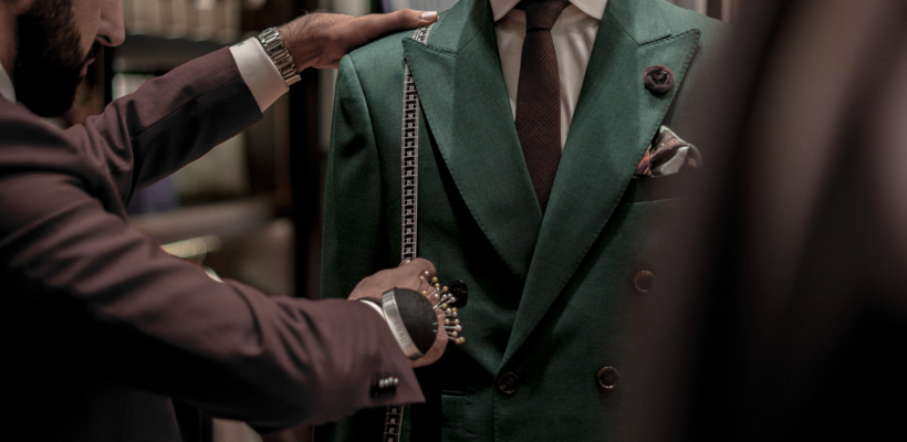 Essential Tips for First-Timers Buying Bespoke Suits for Men